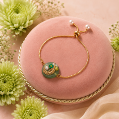 Bandhan Round Stone Rakhi - SweeDesi