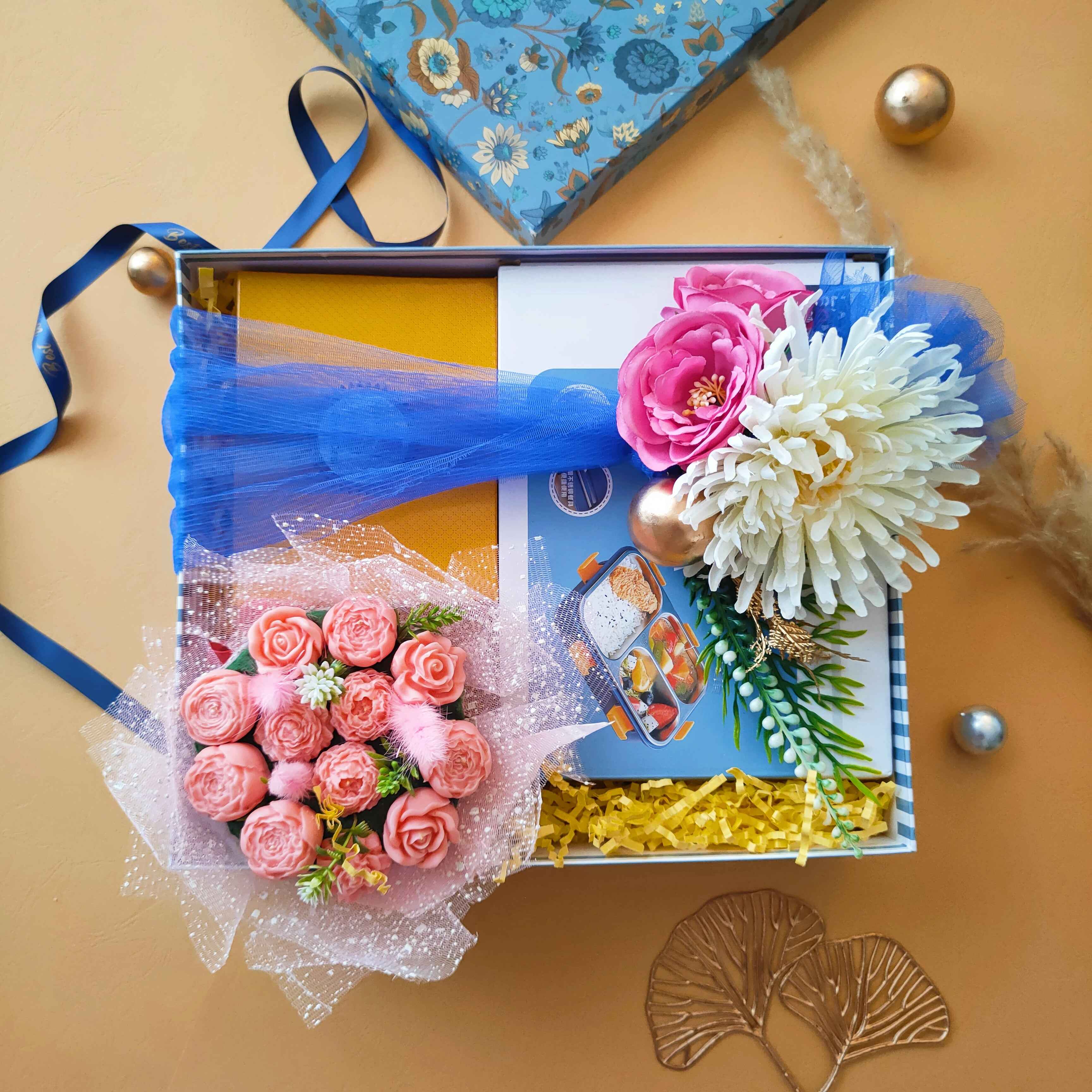 Elegance & Utility Hamper