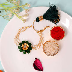 Bandhan Green Flower Rakhi - For Soul Sister - SweeDesi