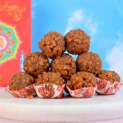 Doodh Laddu - 500 gm - SweeDesi