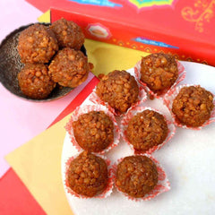 Doodh Laddu - 500 gm - SweeDesi