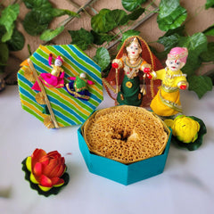 Ghewar Hamper 1 available online at SweeDesi