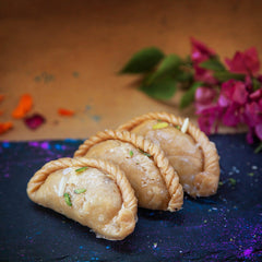 Meethi Gujiya - 8Pc available online at SweeDesi