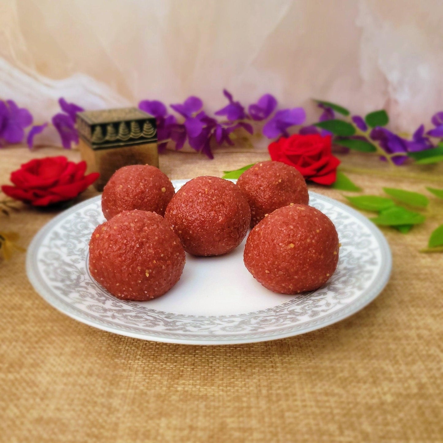 Gulab Churma Laddu - SweeDesi