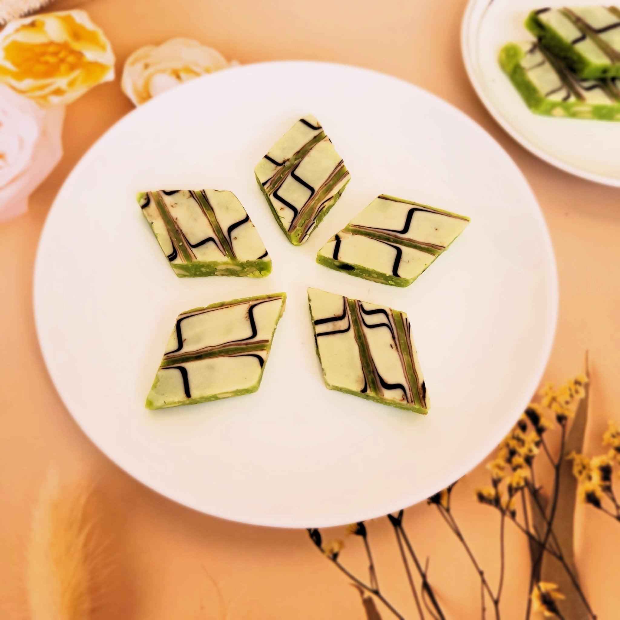 Kiwi Kaju Katli - 400gm