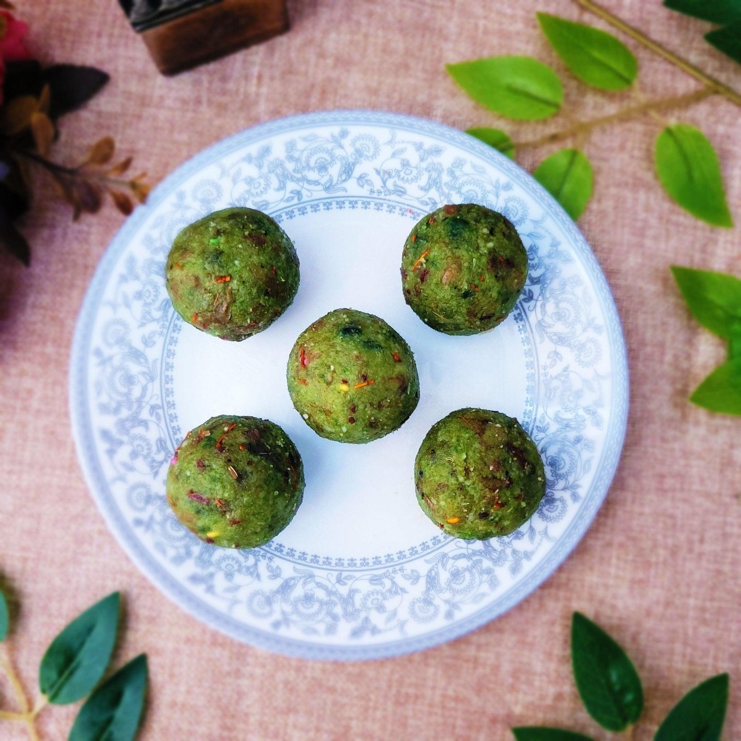 Pan Laddu - SweeDesi