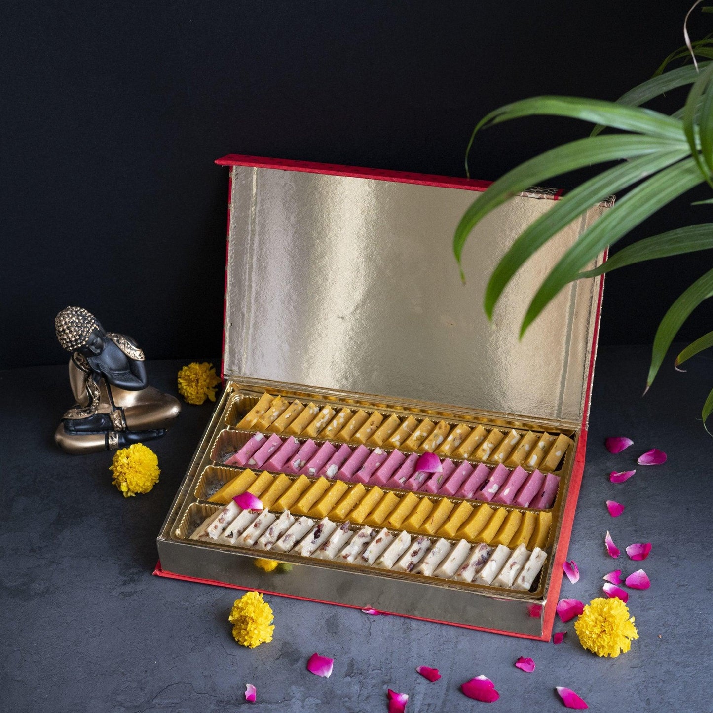 Shahi Sweet Hamper 3 - SweeDesi