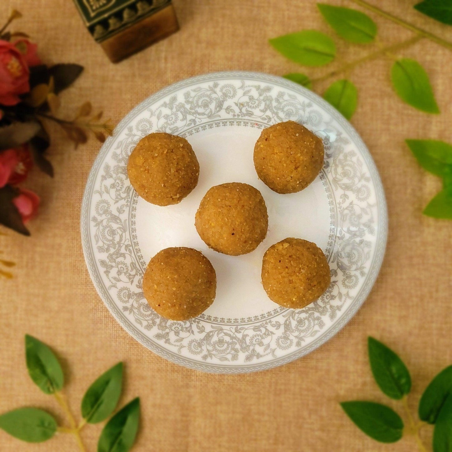 Wheat Churma Laddu - SweeDesi