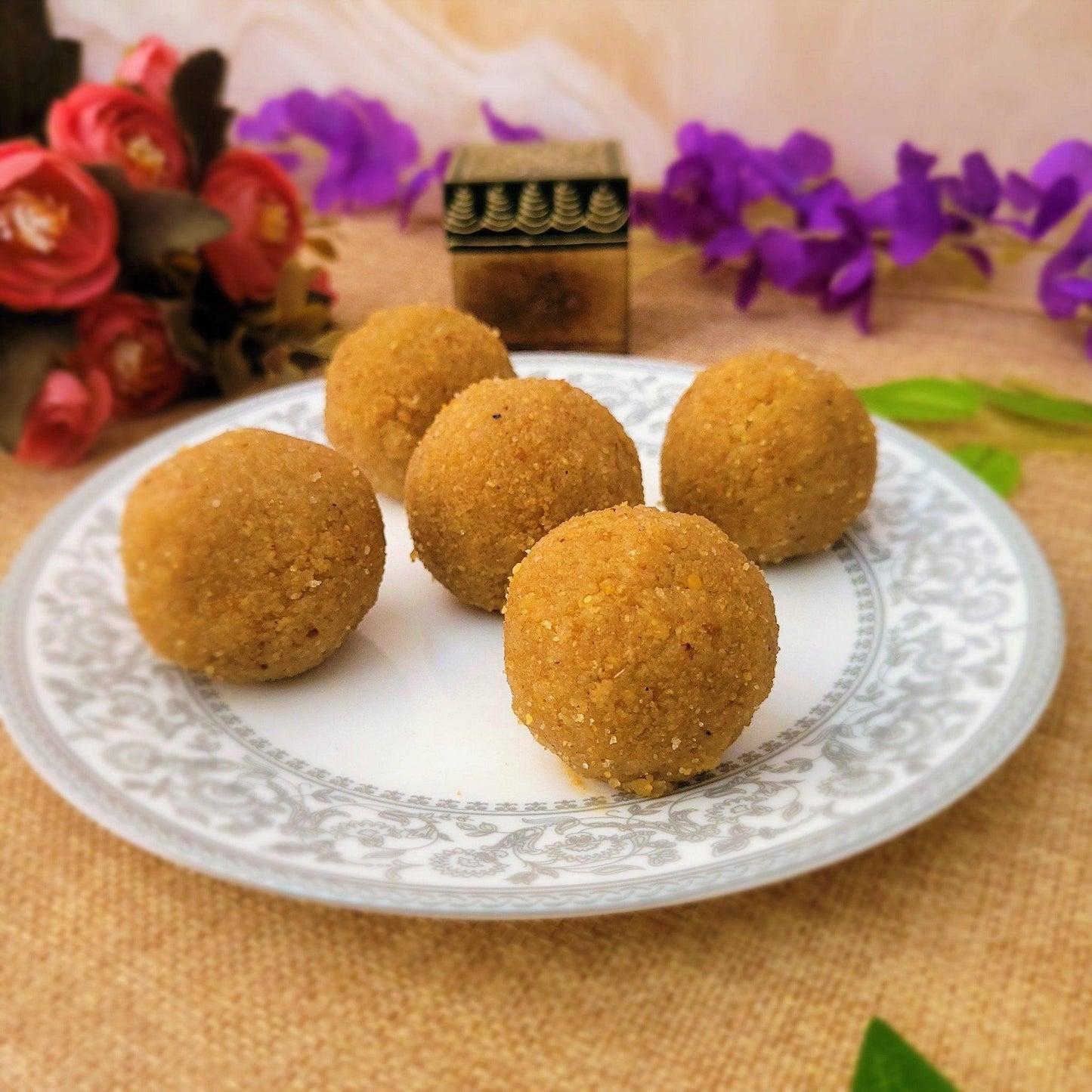 Wheat Churma Laddu - SweeDesi