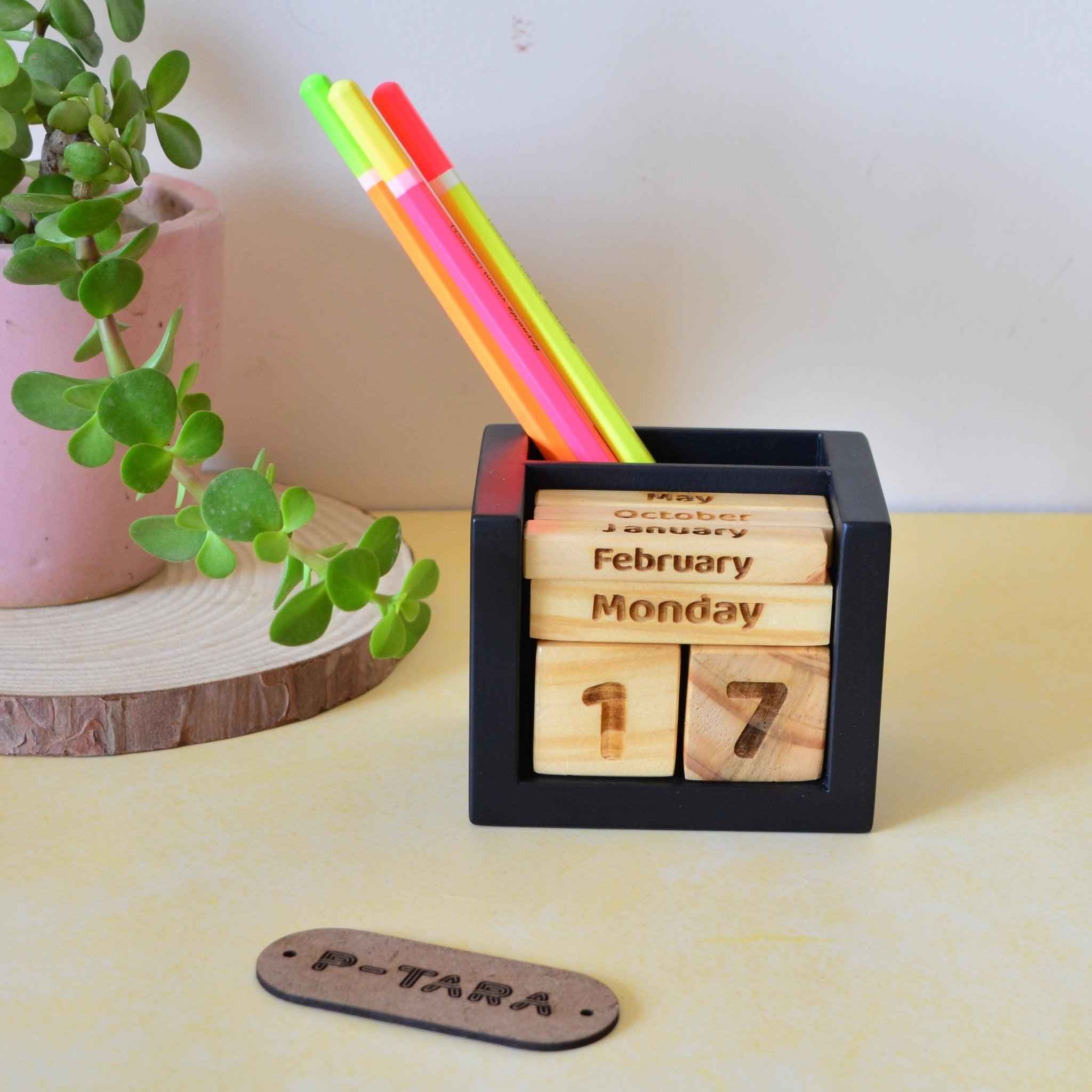 Wooden Calender Set