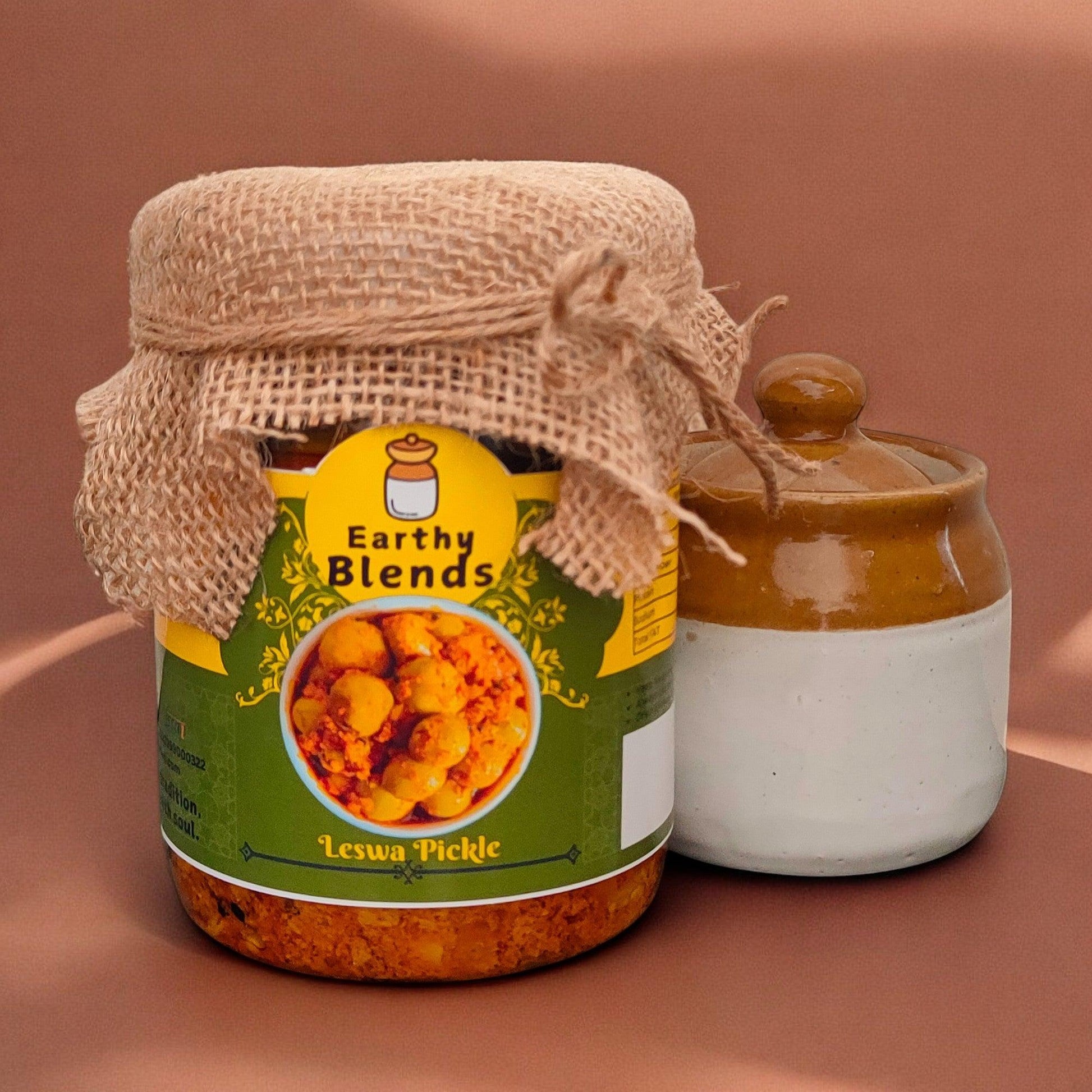 Leswa ( Gunda ) Aachar - SweeDesi