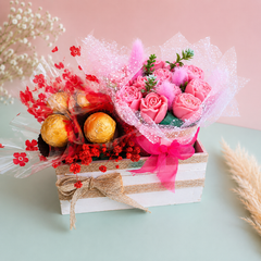 Chocolate Flower Bouquet Pink - SweeDesi