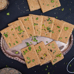    Soan Gud Gajak - 500gm available online at SweeDesi