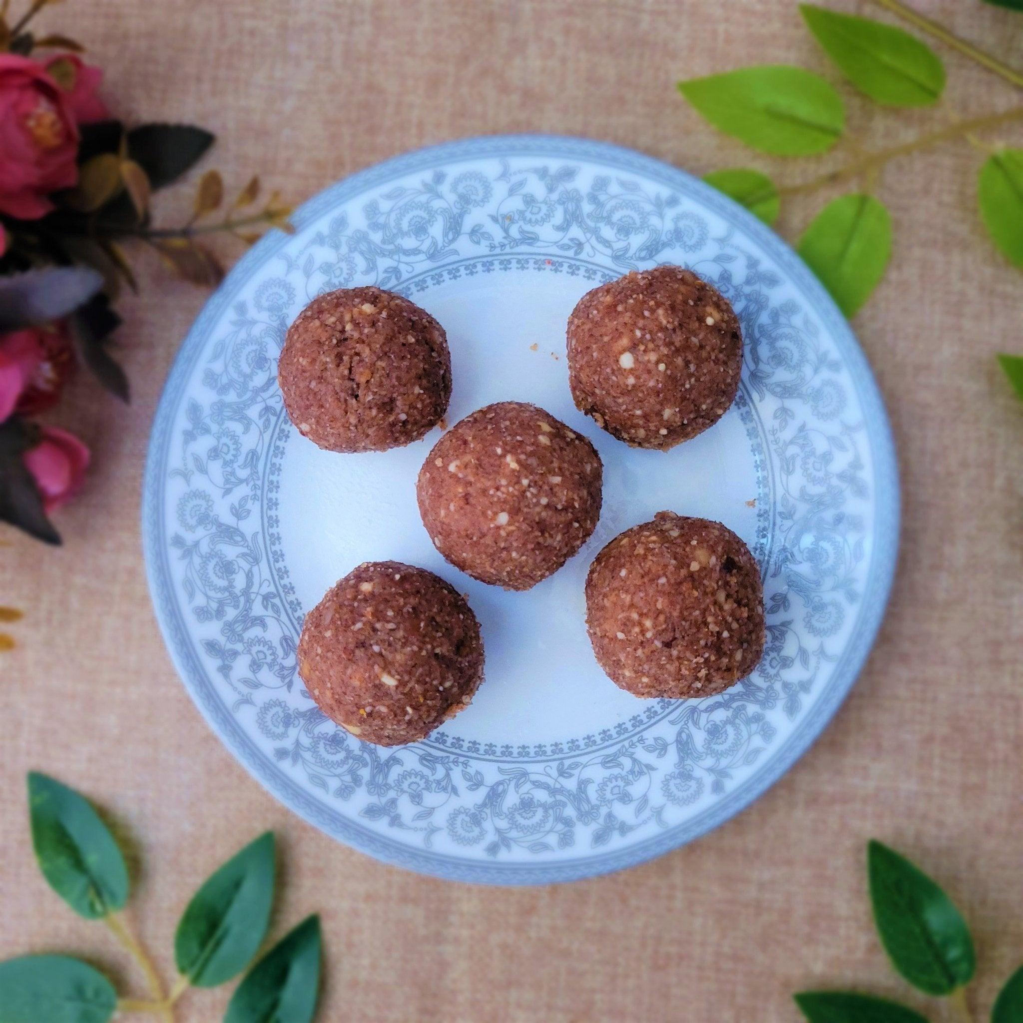 Akhrot Laddu - SweeDesi