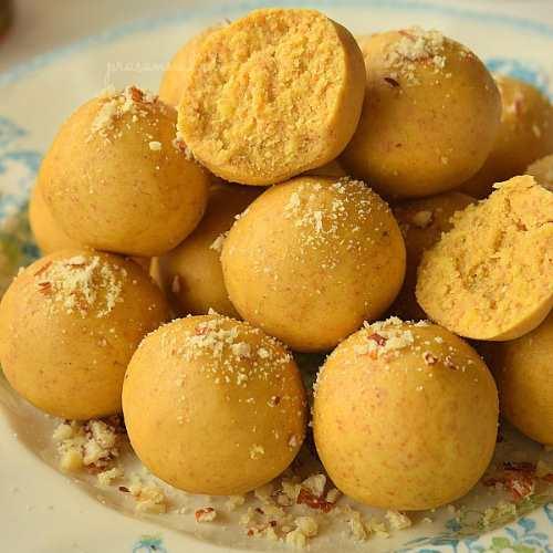 Besan Laddu - SweeDesi