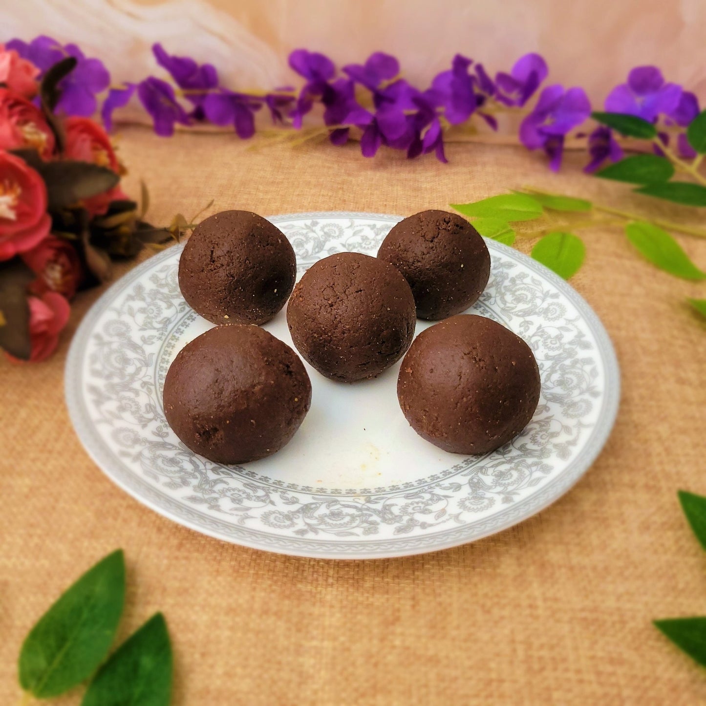 Chocolate Laddu - SweeDesi
