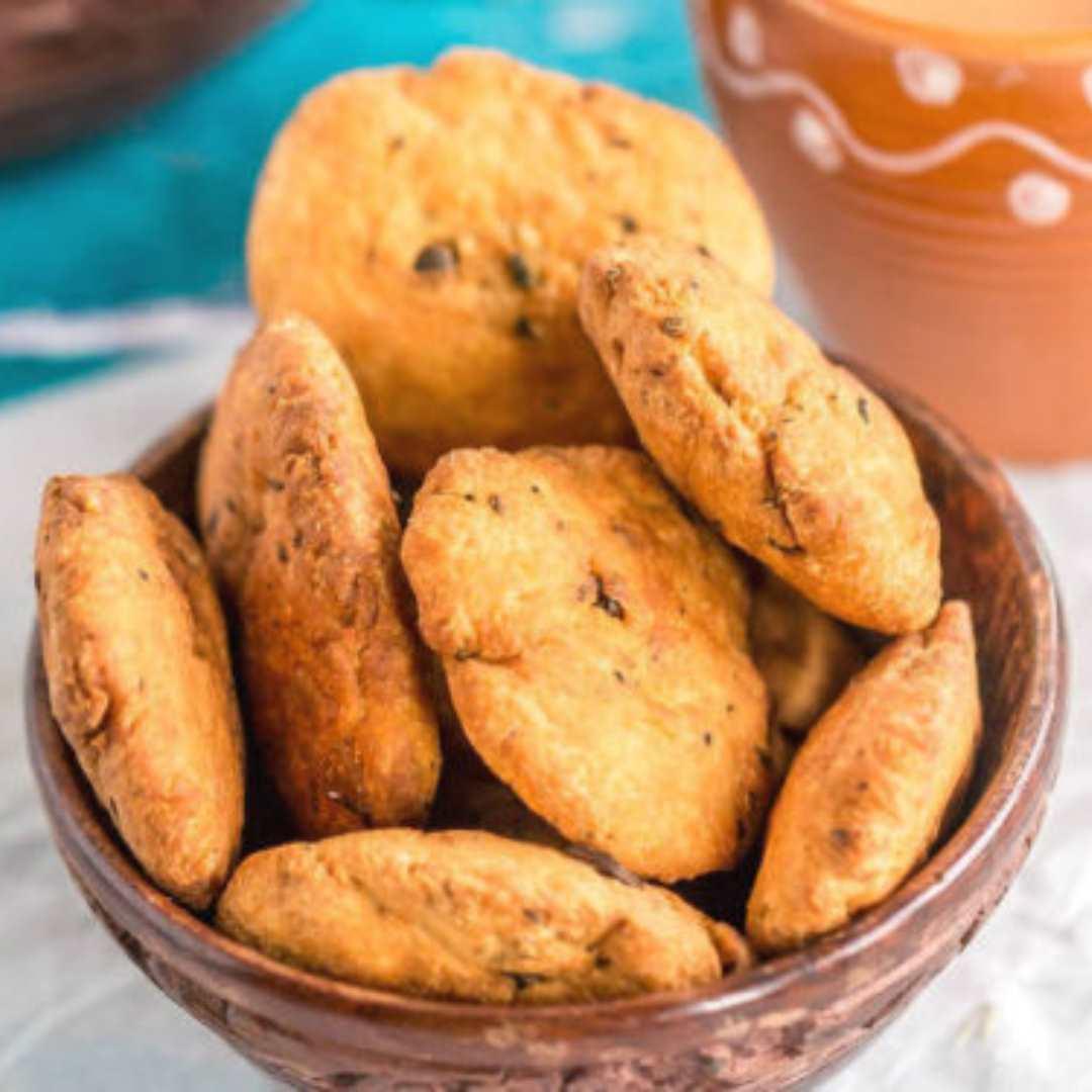 Methi Mathri - 250gm - SweeDesi