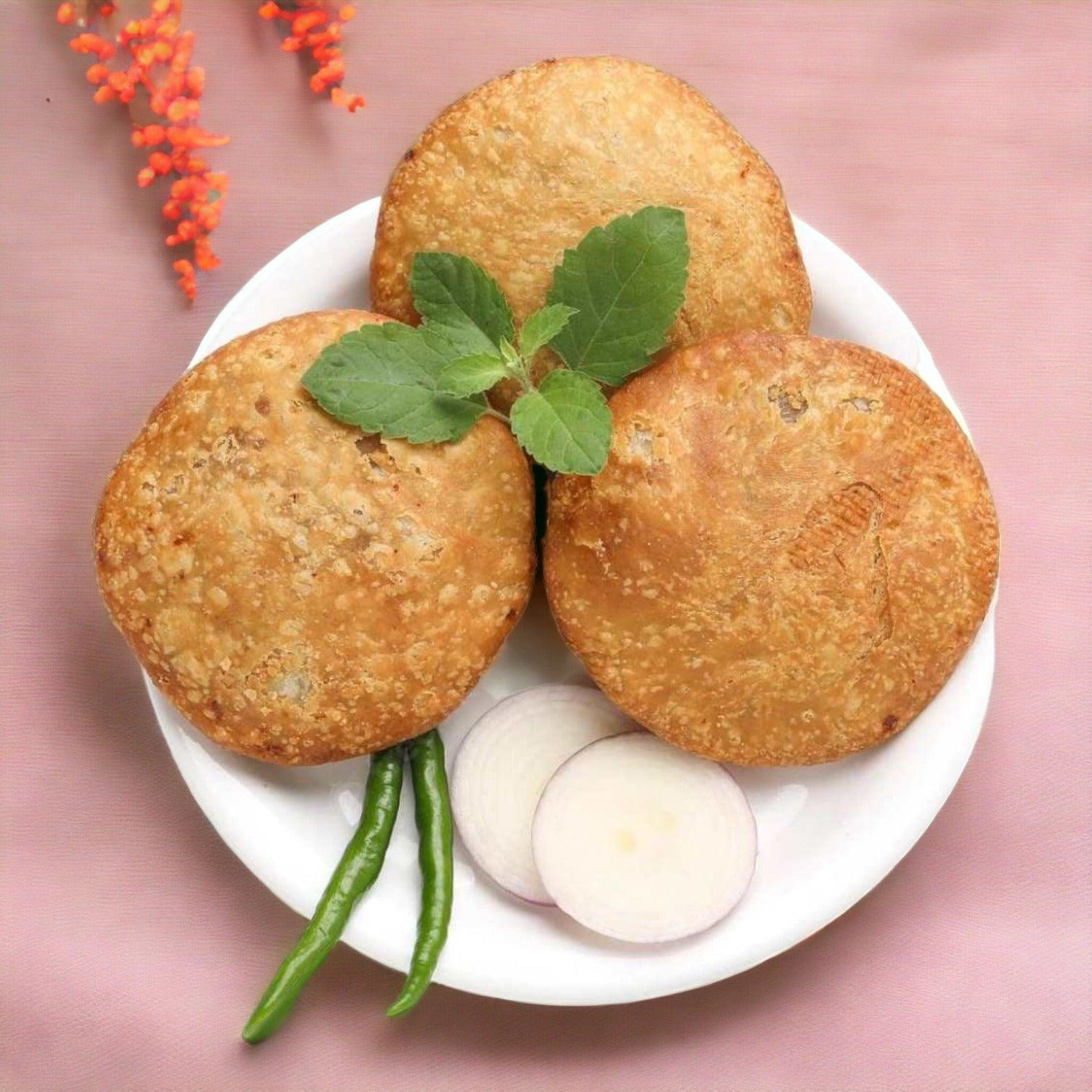 Pyaz Kachori : Rawat - SweeDesi